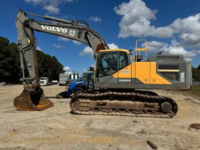 2016 Volvo EC350EL Excavator