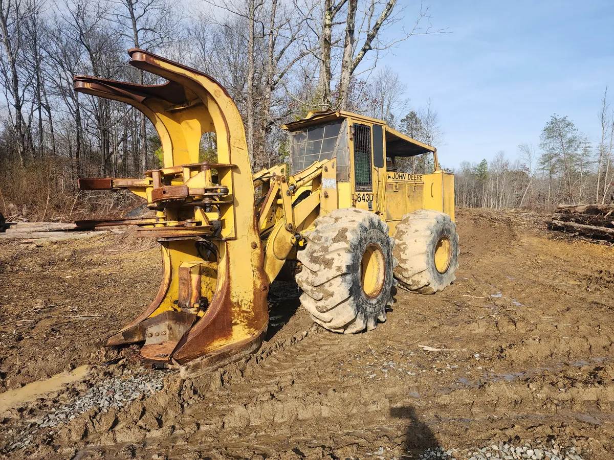 John Deere 643D Feller Buncher Hot saw For Sale North, NC