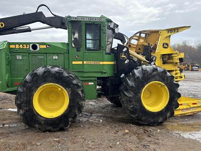 2007 John Deere 843J Feller Buncher - Felling Head