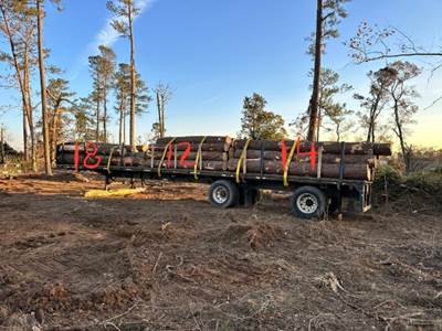 Fontaine Spread Axle 48' Flatbed Trailer (Adj Log Bunks)