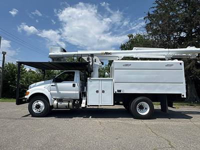 2013 Ford F-750 Forestry Bucket Truck - Altec Aerial Lift