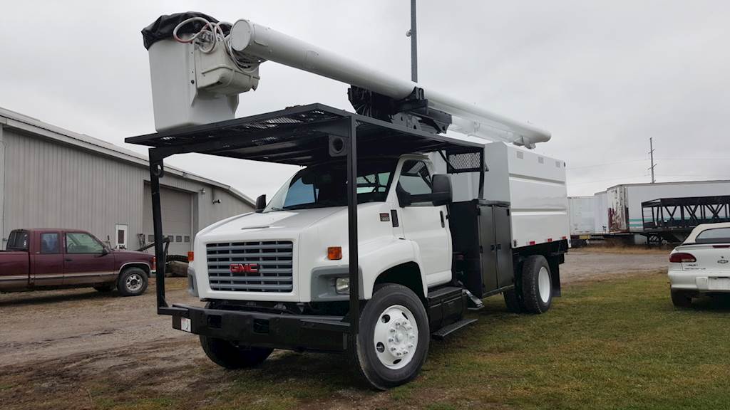 2005 GMC C6500 Forestry Bucket Truck For Sale Blowing Rock, NC Carolina Used Machinery