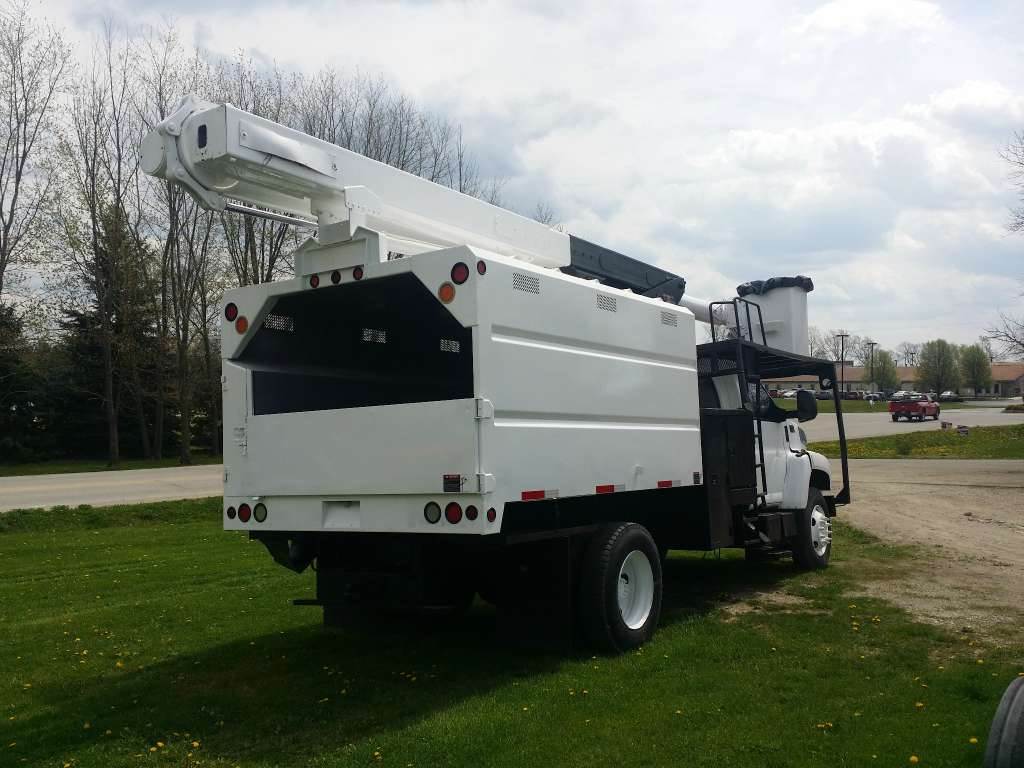 2005 GMC C6500 Forestry Bucket Truck For Sale Blowing Rock, NC Carolina Used Machinery