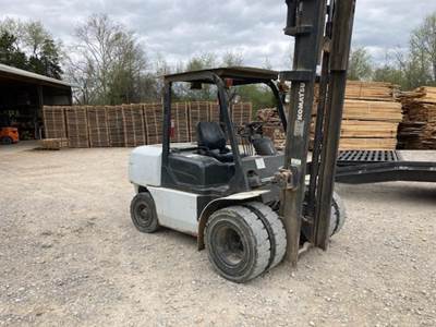 Komatsu FD45T-7 Forklift