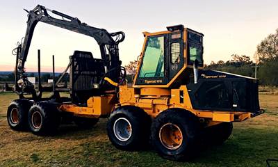 2004 Tigercat 1018 Forwarder