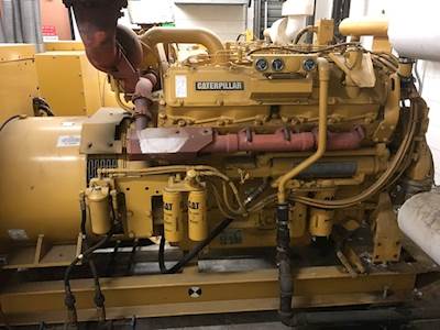 2002 Caterpillar 500 KW Generator