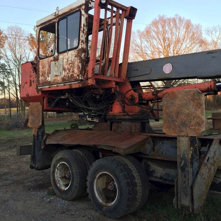 Hood 24000 Log Loader For Sale Blowing Rock, NC Carolina Used Machinery