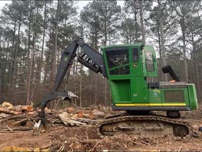 2018 John Deere 2156 Log Loader