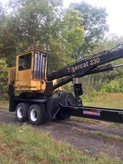 Tigercat 230 Log Loader