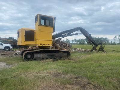 2002 Tigercat 245T Log Loader