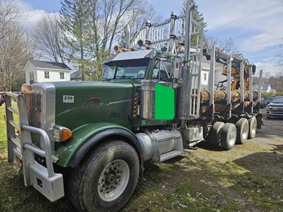 2002 Peterbilt 377 Logging Truck