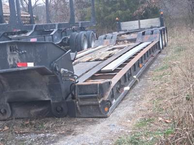 2001 Eager Beaver Lowboy Trailer