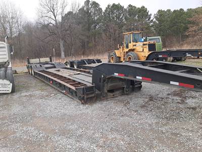2001 Eager Beaver Lowboy Trailer