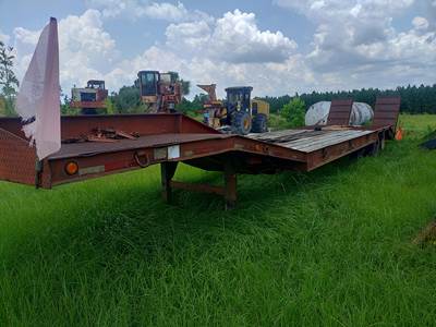 1998 Magnolia 35 Ton Lowboy Trailer