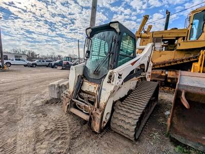 2016 Bobcat T870 Track Skid Steer