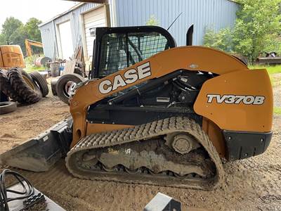2022 Case TV370B Skid Steer - Bucket