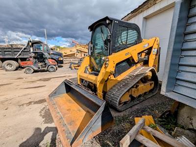 2021 Caterpillar 239D3 Skid Steer - Bucket