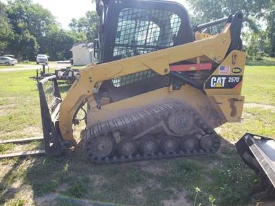 2016 Caterpillar 257D Skid Steer