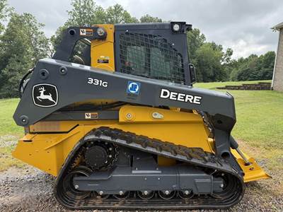 2024 John Deere 331G 2-Spd Skid Steer - Caterpillar GP Bucket