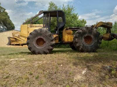 John Deere 540B Skidder