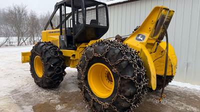John Deere 540B Skidder