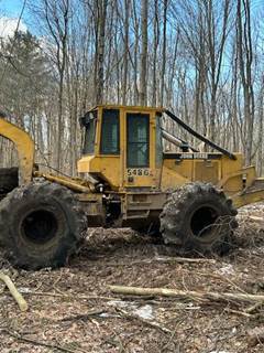 John Deere 548G Skidder