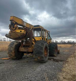 1996 John Deere 748E Skidder