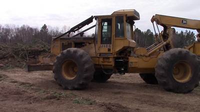 1998 John Deere 748G Skidder