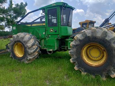 2017 John Deere 748L Skidder