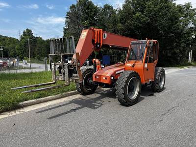 2015 SkyTrak 6042 Telehandler - Forks