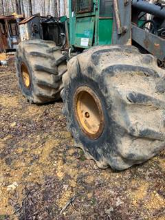 John Deere 34 x 14 Bolt Tire & Rim