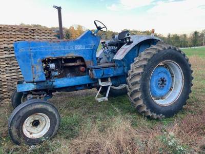 Ford 8000 Tractor