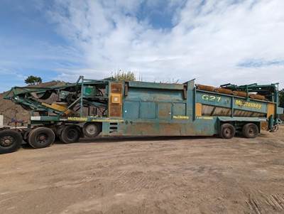 2004 McCloskey 621 Trommel Screen