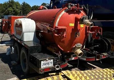 2019 Ditch Witch HX30 Vacuum Excavator - Water Tank Body