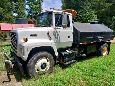 Ford 8000 Water Truck