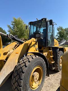 2021 Caterpillar 920 Wheel Loader