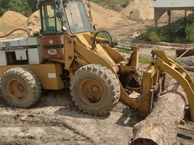 International 510 Series B Wheel Loader