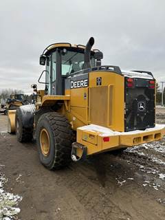 2017 John Deere 624K II Wheel Loader - Bucket