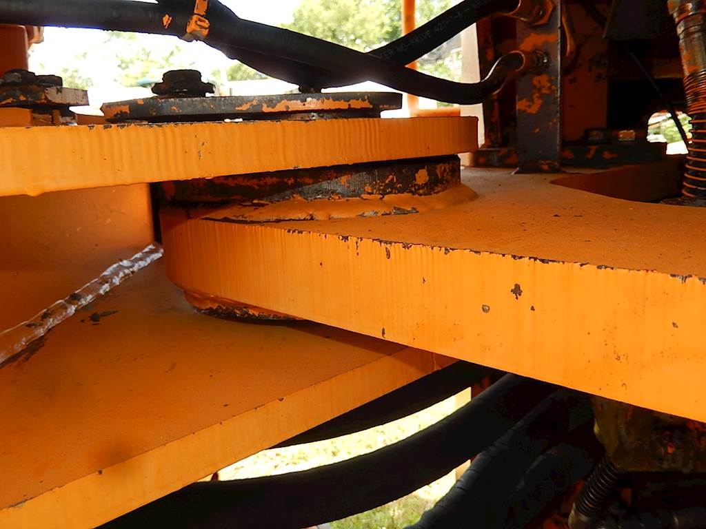 Samsung SL150 Wheel Loader with Bucket/ Forks