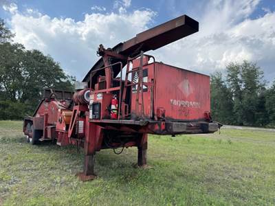 2010 Morbark 40/36 Towable Wood Chipper