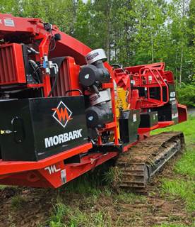 2025 Morbark 40/36 Track Wood Chipper