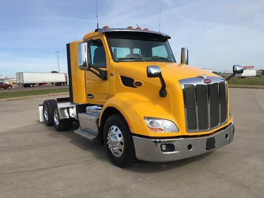 2017 Peterbilt 579 >> 2016 Peterbilt 579 Day Cab Paccar 455 Hp Ultrashift Automatic For Sale 524 324 Miles Oklahoma City Ok 408330 Mylittlesalesman Com 2017 Peterbilt 579 >> 2016 Peterbilt 579 Day Cab Paccar 455 Hp Ultrashift Automatic For Sale 524 324 Miles Oklahoma City Ok 408330 Mylittlesalesman Com