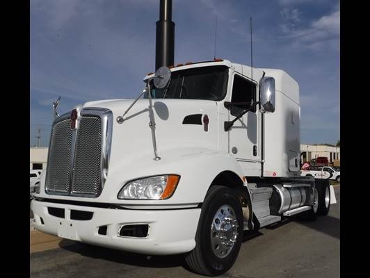 2013 Kenworth T660 Sleeper Semi Truck, Flat Top, Headache Rack, Tool