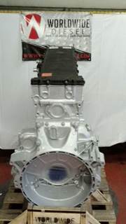 Detroit DD13 Engine