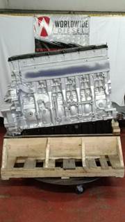 Detroit DD15 Engine