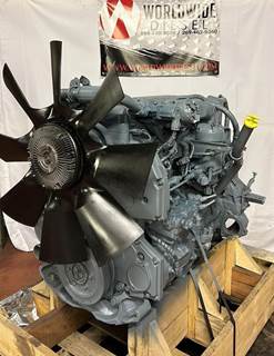 International DT466 Engine