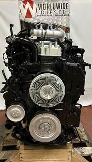 International MaxxForce DT Engine