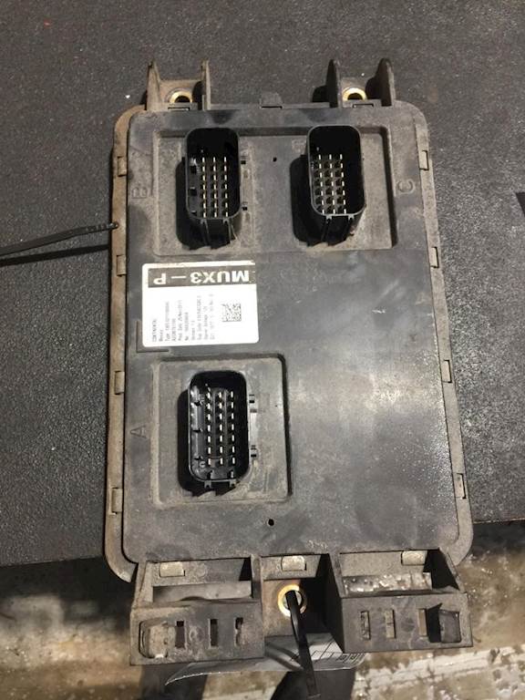 2014 KENWORTH T680 ELECTRONIC CHASSIS CONTROL MODULE A2C80703100 For