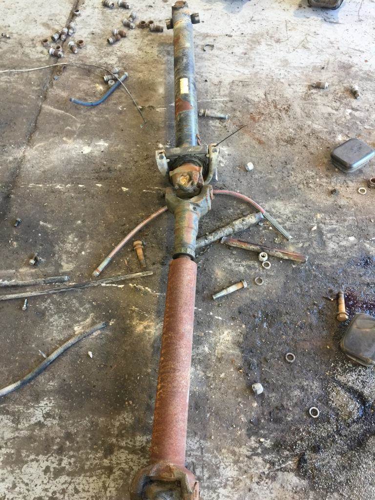 2000 CH613 MACK COMPLETE DRIVE SHAFT For Sale Defuniak Springs, FL