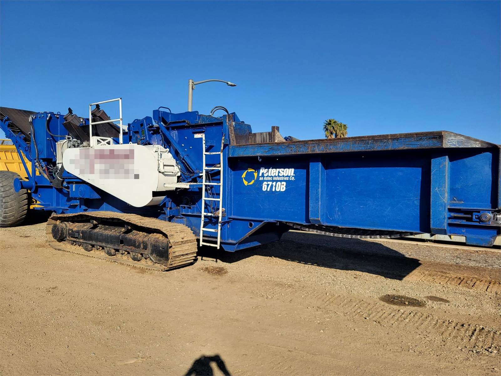 2008 Peterson Pacific 6710B Horizontal Grinder For Sale, 10,000 Hours Portland, OR MM232202